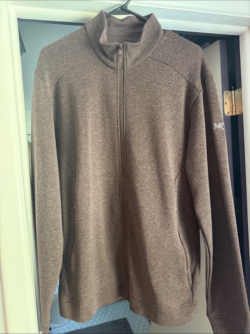 Arc'teryx Men's Covert LT Cardigan Sweater in Plum color